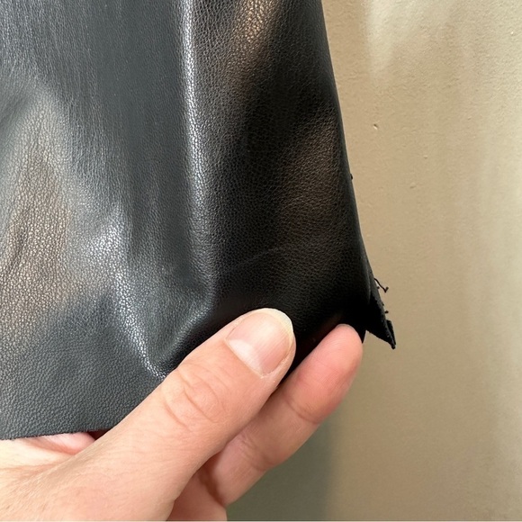 BAILEY 44 'HARDY' Black Faux Leather Tee - Picture 6 of 9